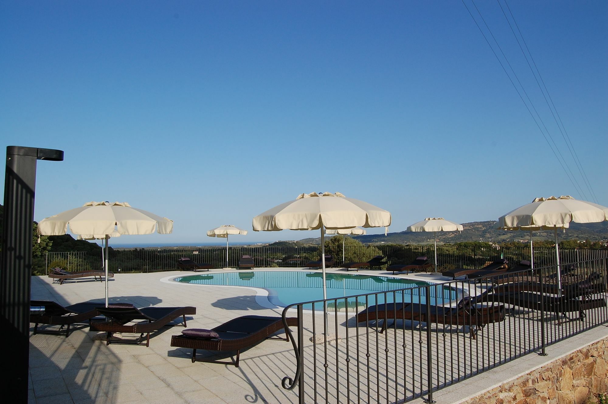 Case Vacanze Nioleo - Apartments And Pool Siniscola Extérieur photo